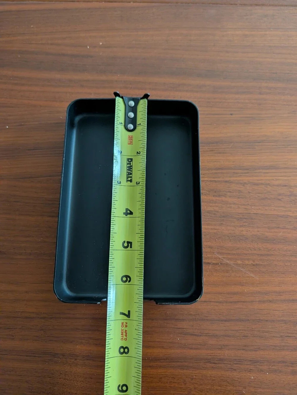 Smokador Index Car Desk Top Holder Metal Pre Owned